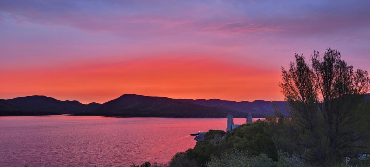Coastal Lookout Suites Corner Brook Ngoại thất bức ảnh